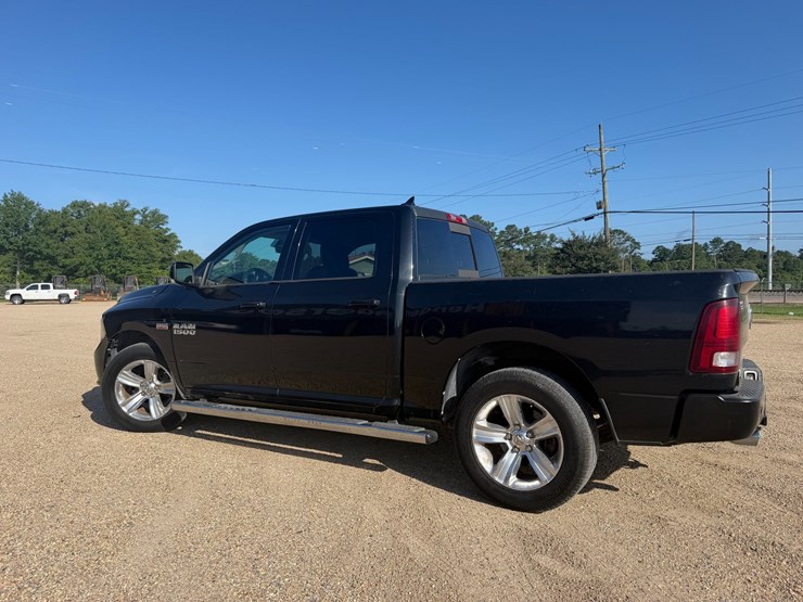 2014-dodge-ram-1500-image-4