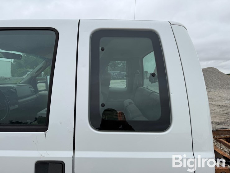 2006-ford-f350-image-13