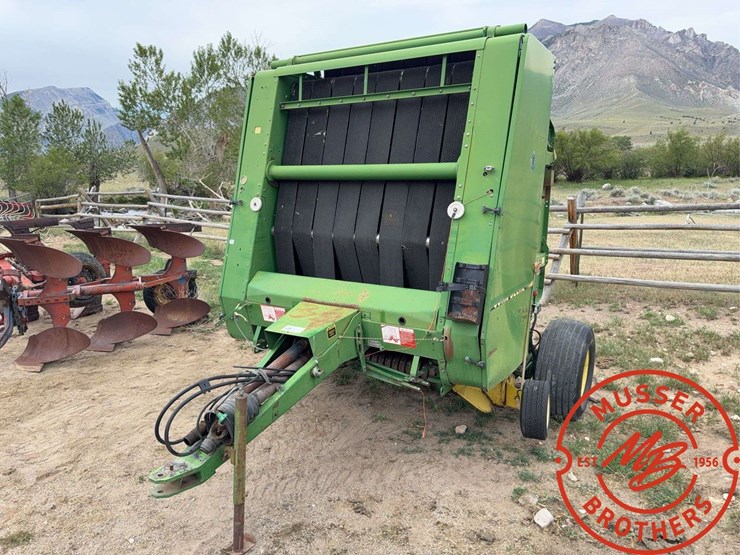 john-deere-535-image-1
