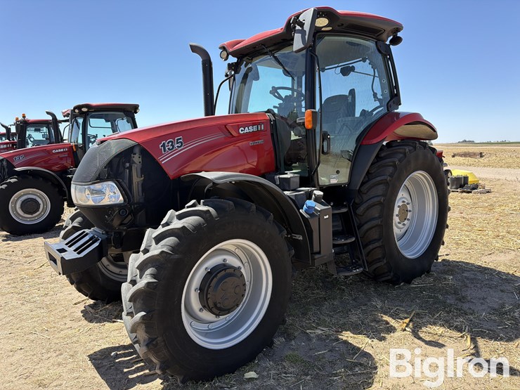 2016-case-ih-maxxum-135-image-3