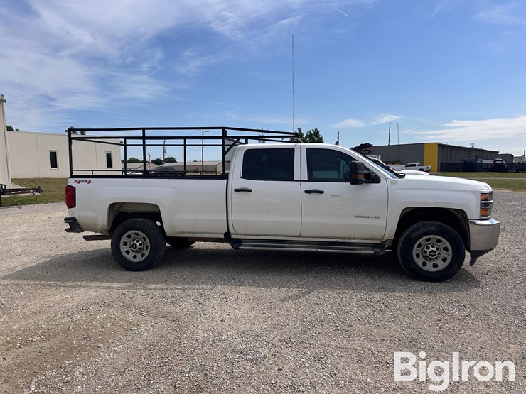2016-chevrolet-2500hd-image-4