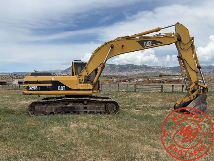 caterpillar-325b-image-6