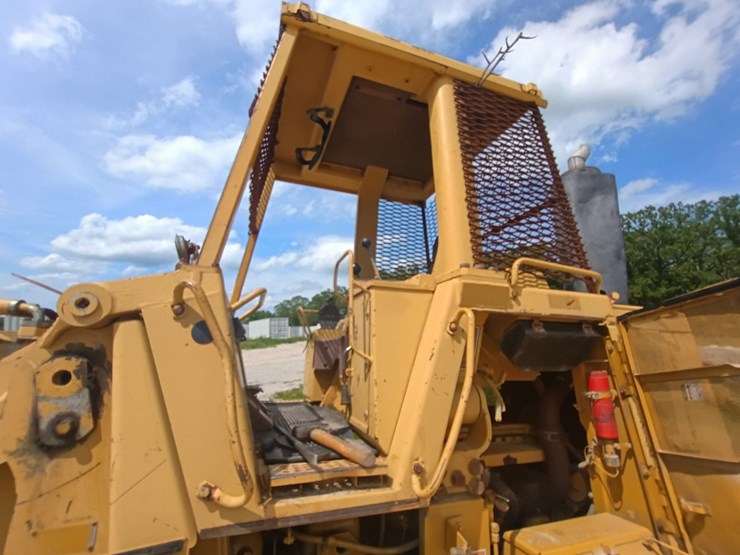 caterpillar-963b-image-37