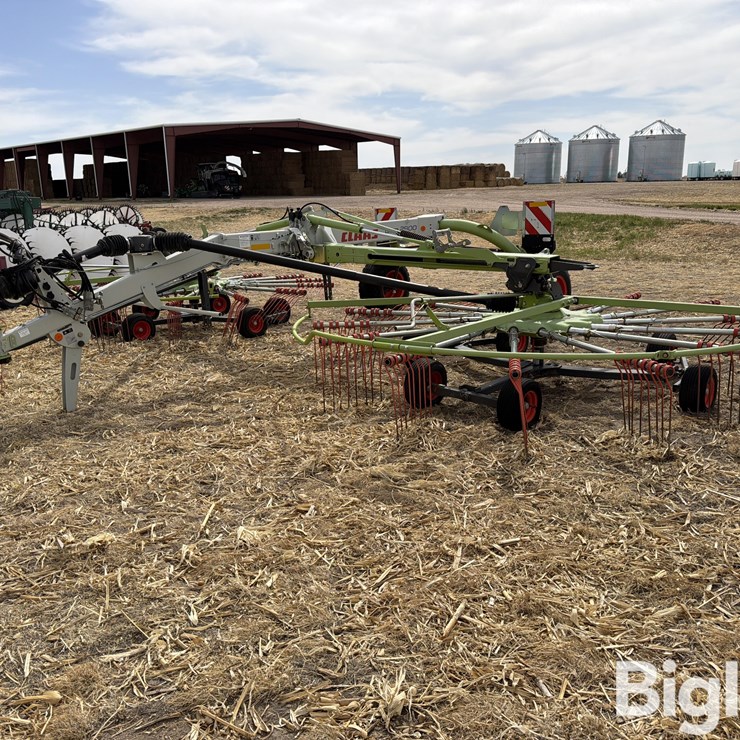 2015 CLAAS LINER 2900