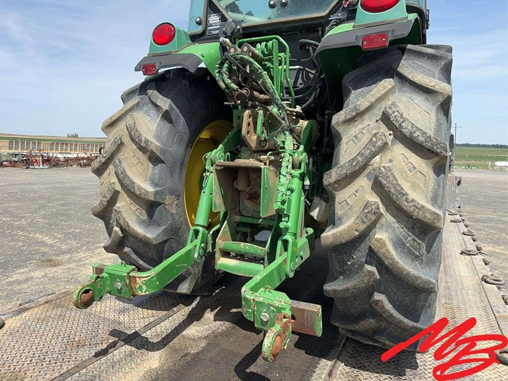 2017-john-deere-5090gn-image-11