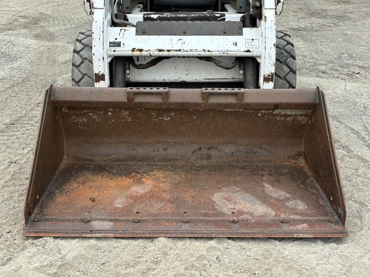 2008-bobcat-s150-image-7