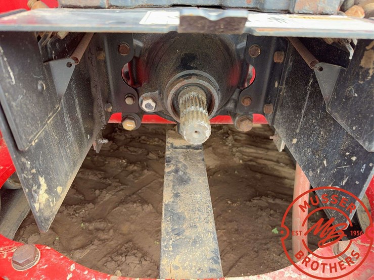 2016-case-ih-2016-image-22
