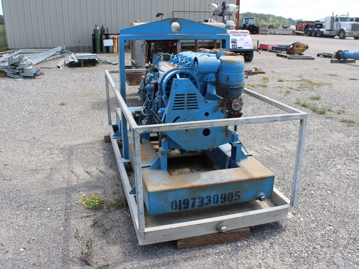 #1015-•-6x4-high-pressure-pump-with-deutz-engine-image-2