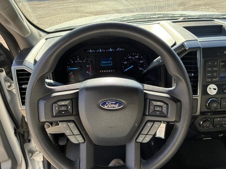 2018-ford-f550-xlt-image-18