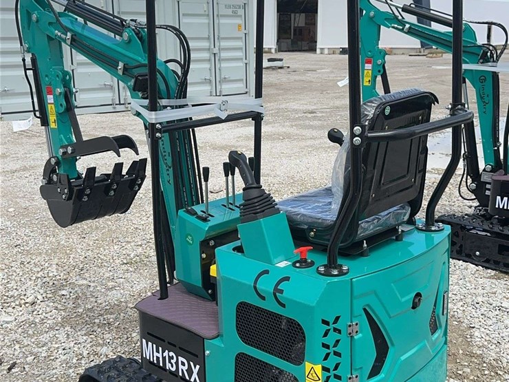 gindustry-cfg-industrial-mh13rx-mini-excavator-image-8