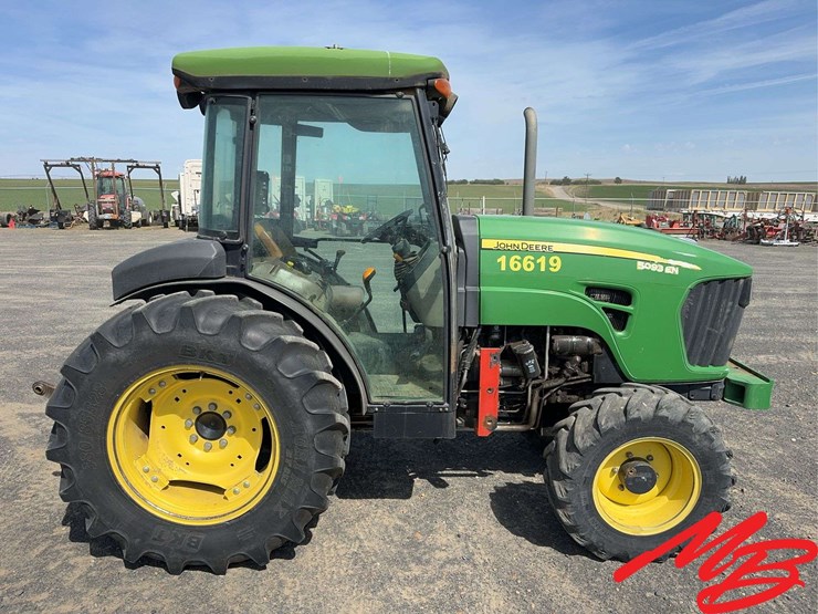 2011-john-deere-5093en-image-6