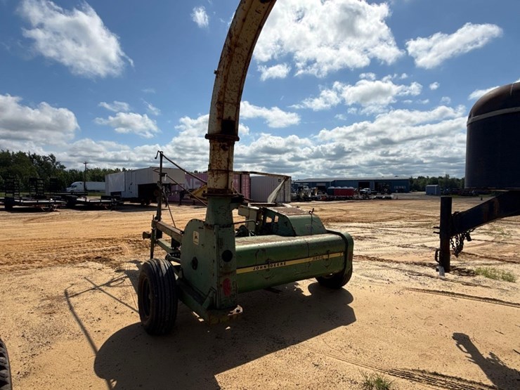 john-deere-3800-image-3