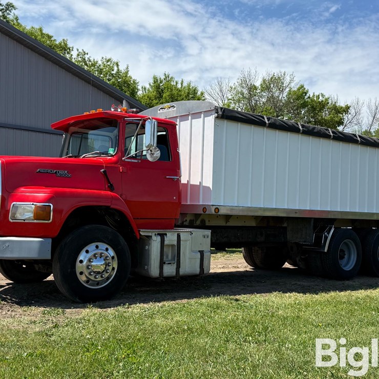 1988 FORD LTA9000