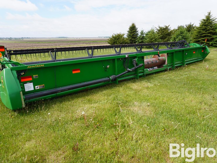 2013-john-deere-635f-image-7