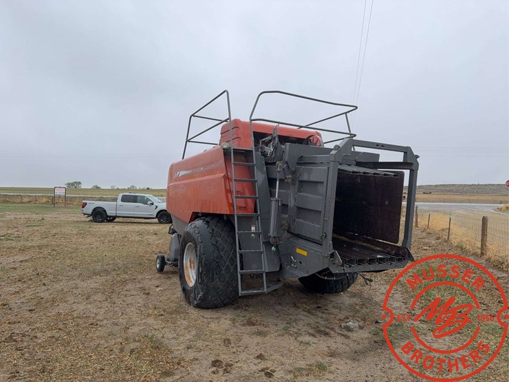 2009-massey-ferguson-2190-image-7