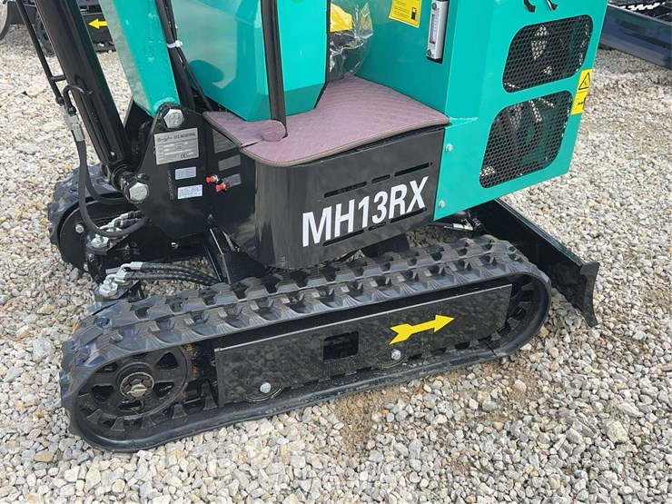 gindustry-cfg-industrial-mh13rx-mini-excavator-image-4