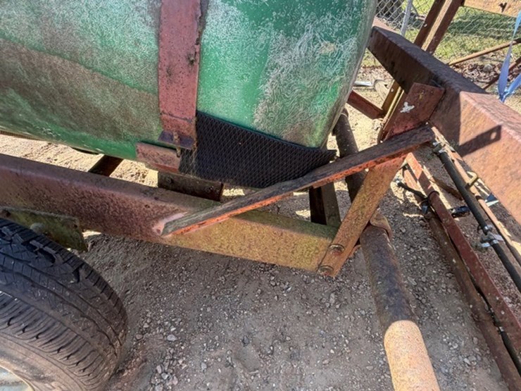 #968-•-300-gallon-sprayer-on-trailer-image-10
