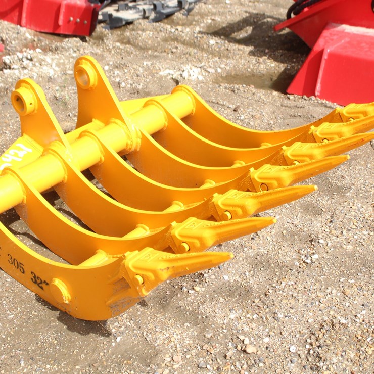 CATERPILLAR 305