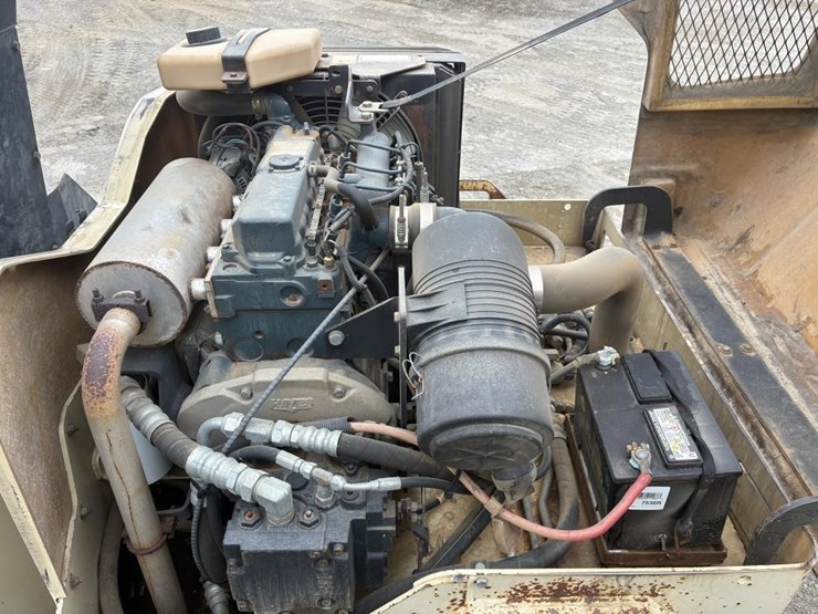 2005-ingersoll-rand-dd28hf-image-22