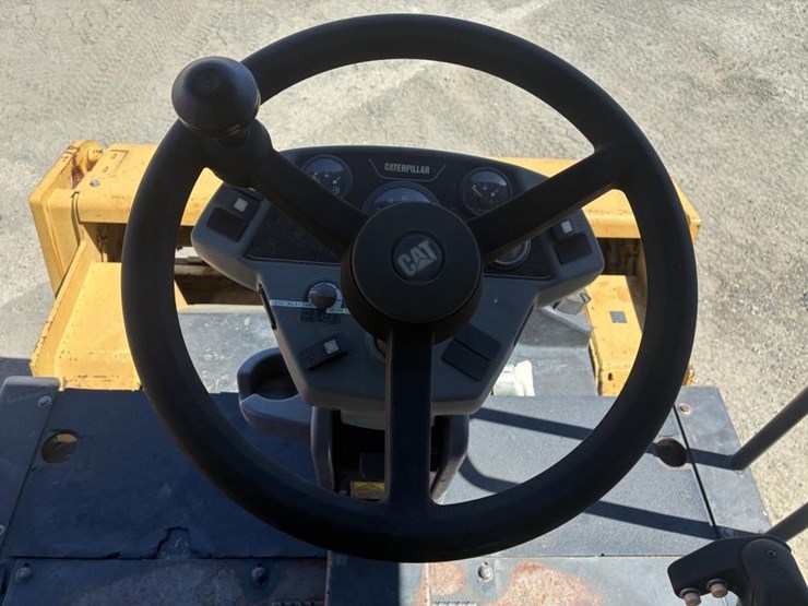 2009-caterpillar-cb-434d-image-14