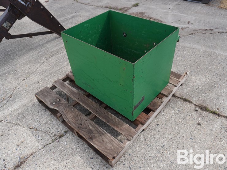 john-deere-4760-image-1