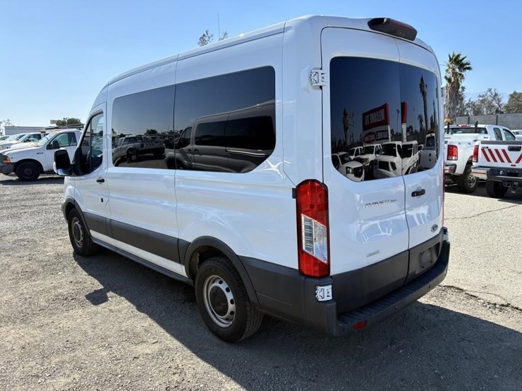 2018-ford-transit-image-3