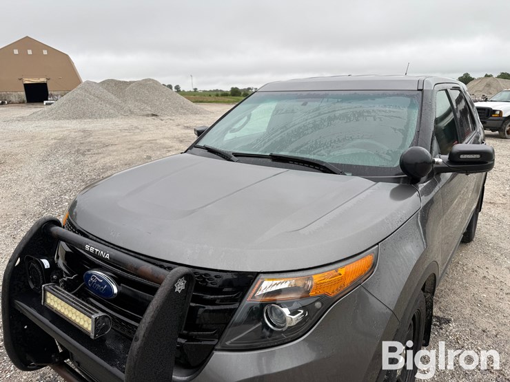 2015-ford-explorer-police-interceptor-image-12