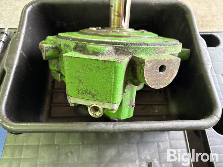 john-deere-9560-image-4