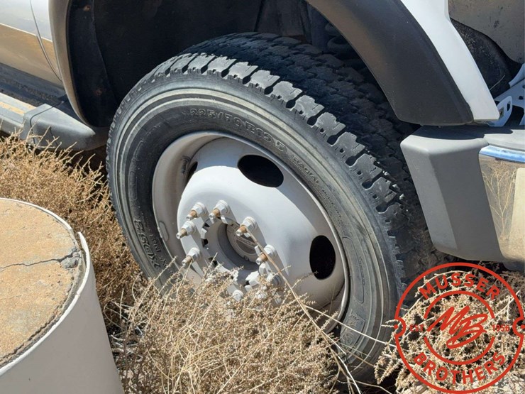 2009-ford-f350-xlt-image-15