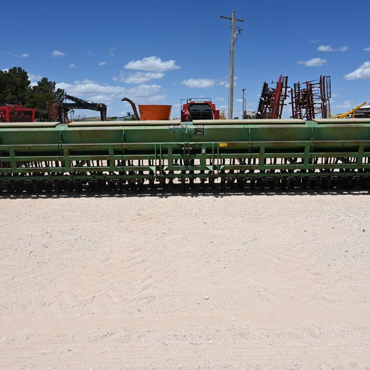 GREAT PLAINS SOLID STAND 30