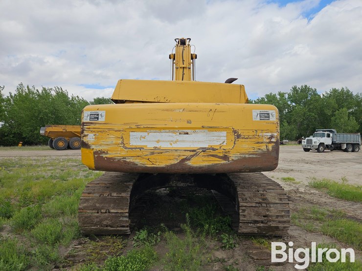 deere-330-lc-image-6