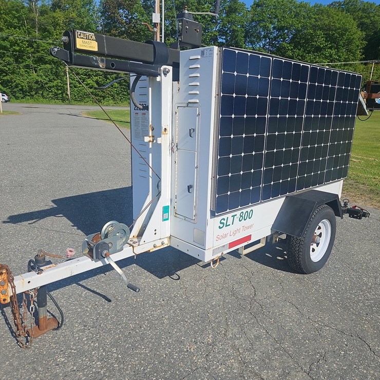 2012 PROGRESS SLT800 SOLAR TOW BEHIND LIGHT TOWER