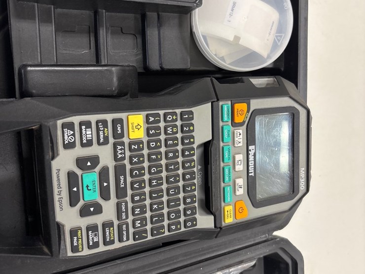 #4018-•-panduit-mp300-label-maker-with-case-image-2