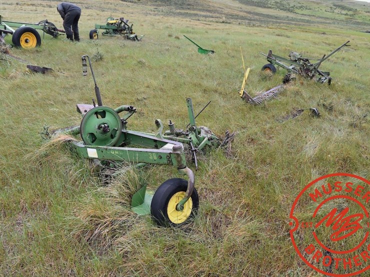 john-deere-38-image-1