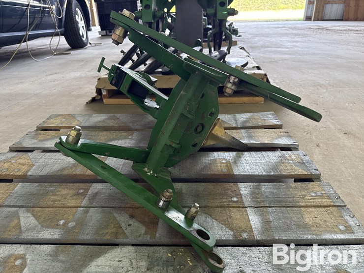 john-deere-lower-end-unit-image-10