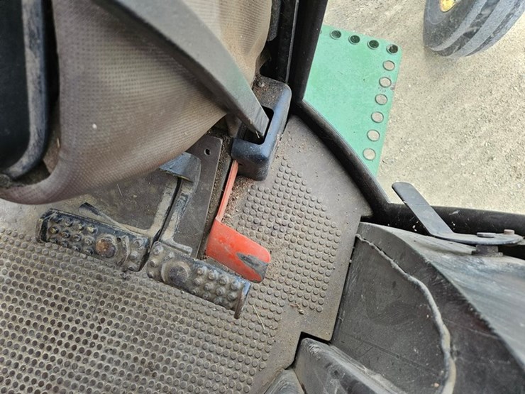 john-deere-2950-image-27