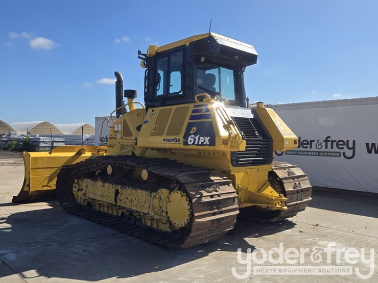 2022-komatsu-d61px-24-image-3