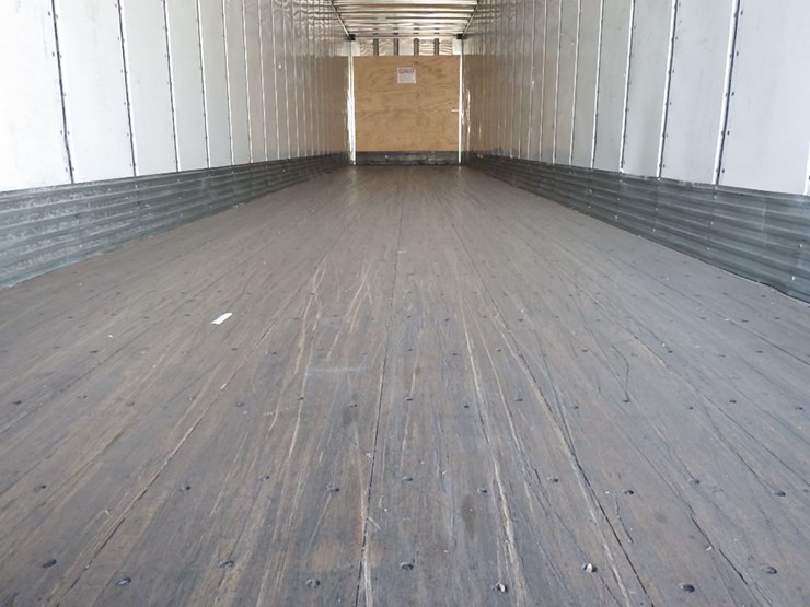 2021-stoughton-van-image-14