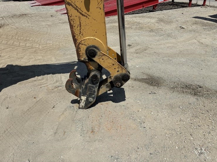 2008-caterpillar-430e-image-15