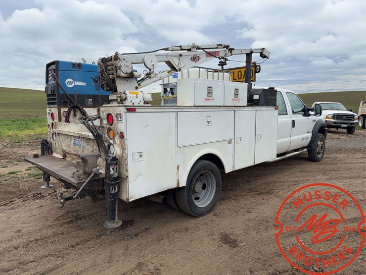 2007-ford-f450-image-3