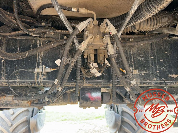2023-case-ih-4450-image-52