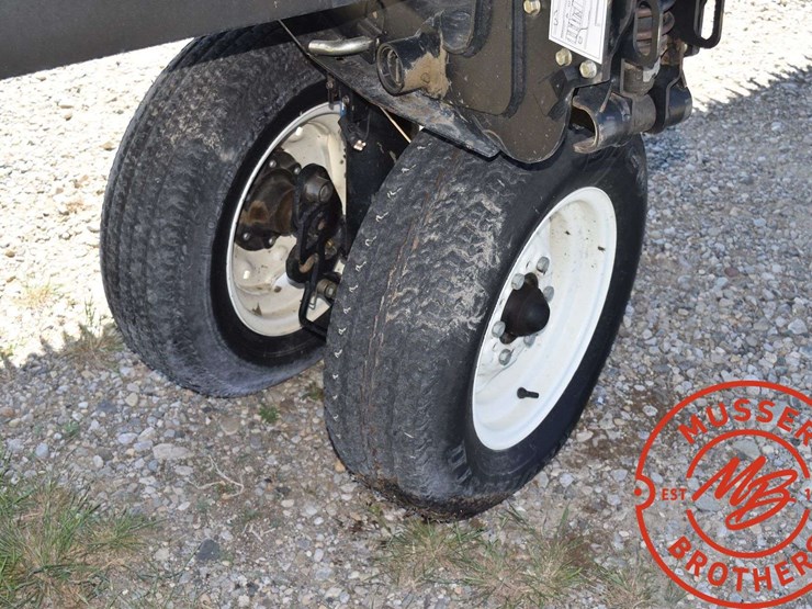 2011-case-ih-2162-image-34