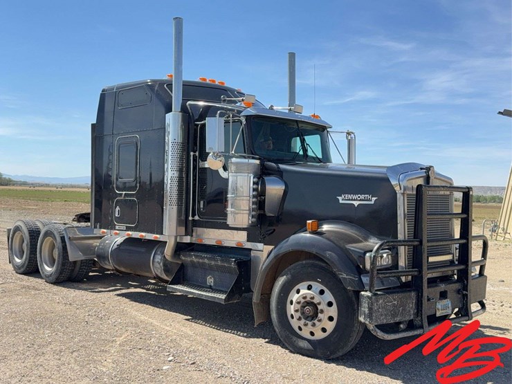2005-kenworth-w900-image-7
