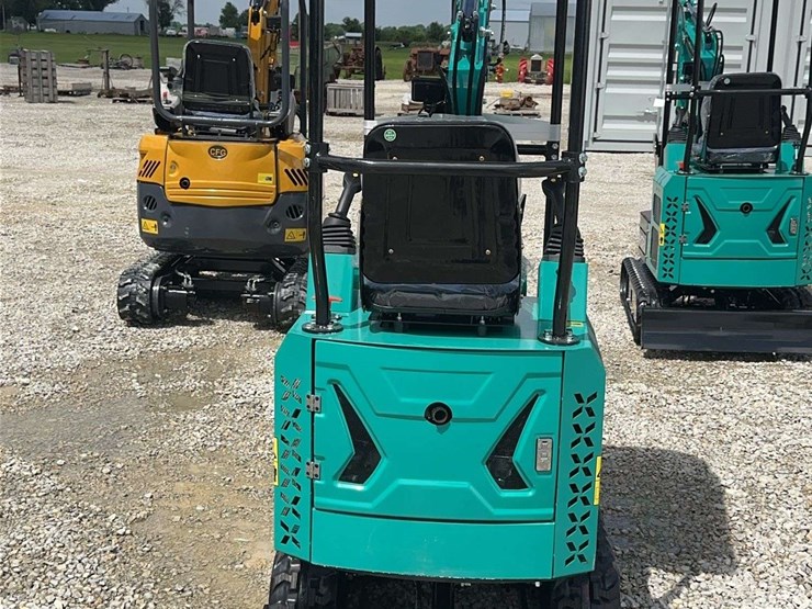 cfg-industrial-mh13rx-mini-excavator-image-6