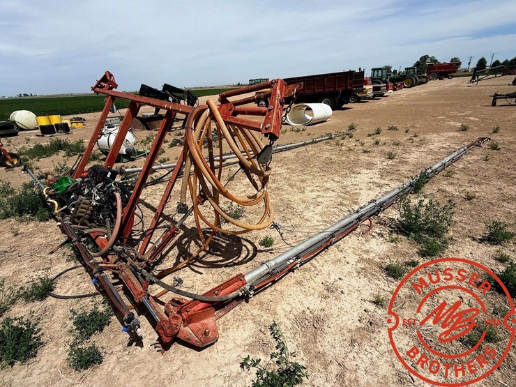 60'-spray-booms-image-1