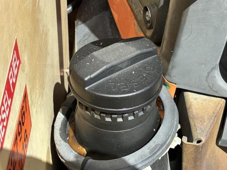 1999-john-deere-6410-image-13