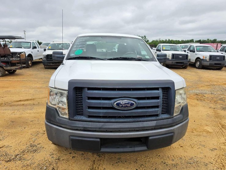 2011-ford-f150-xl-image-5