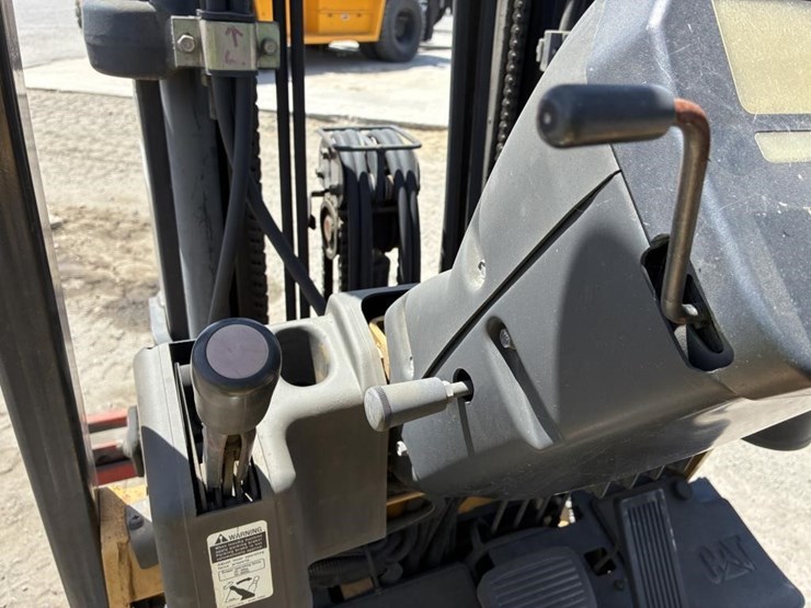 2005-caterpillar-ec18k-image-14