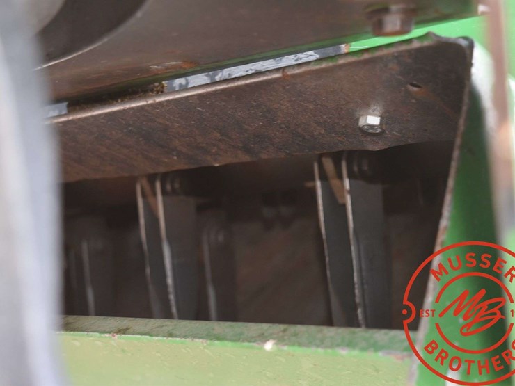 2009-john-deere-9770-sts-image-43