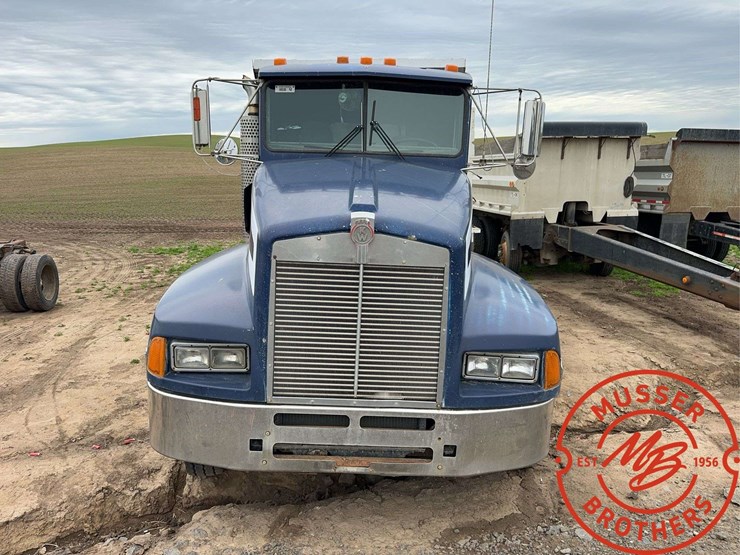 1986-kenworth-t600-image-7